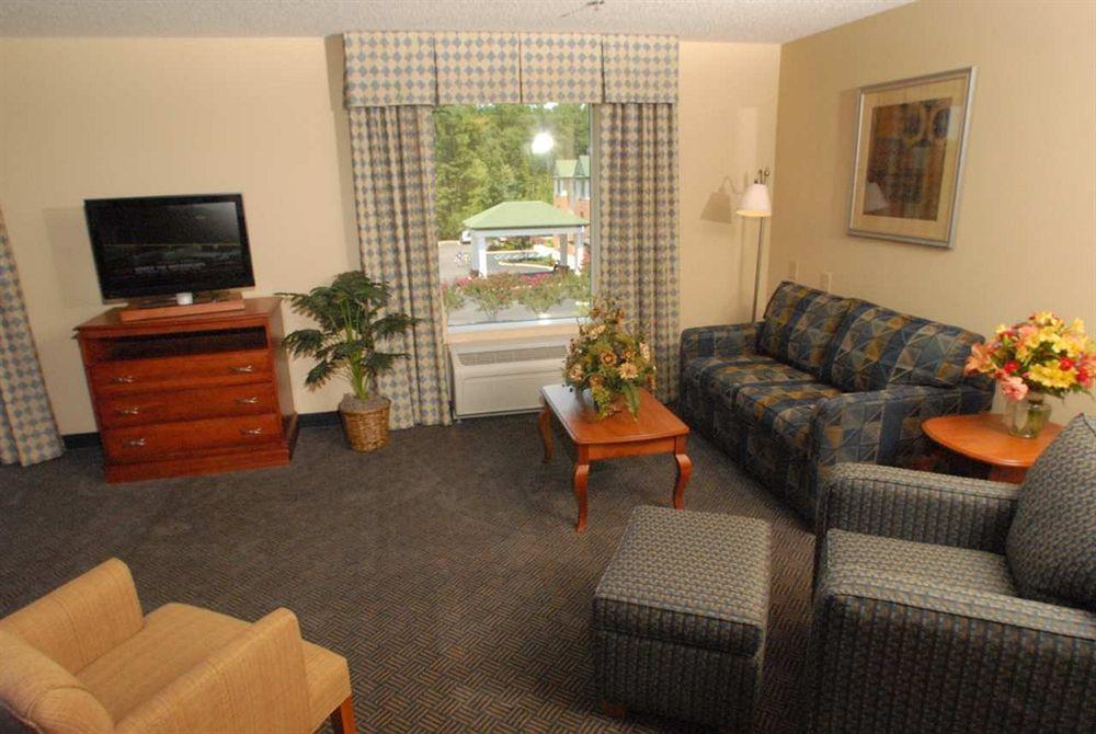 Hampton Inn Gloucester Exteriér fotografie