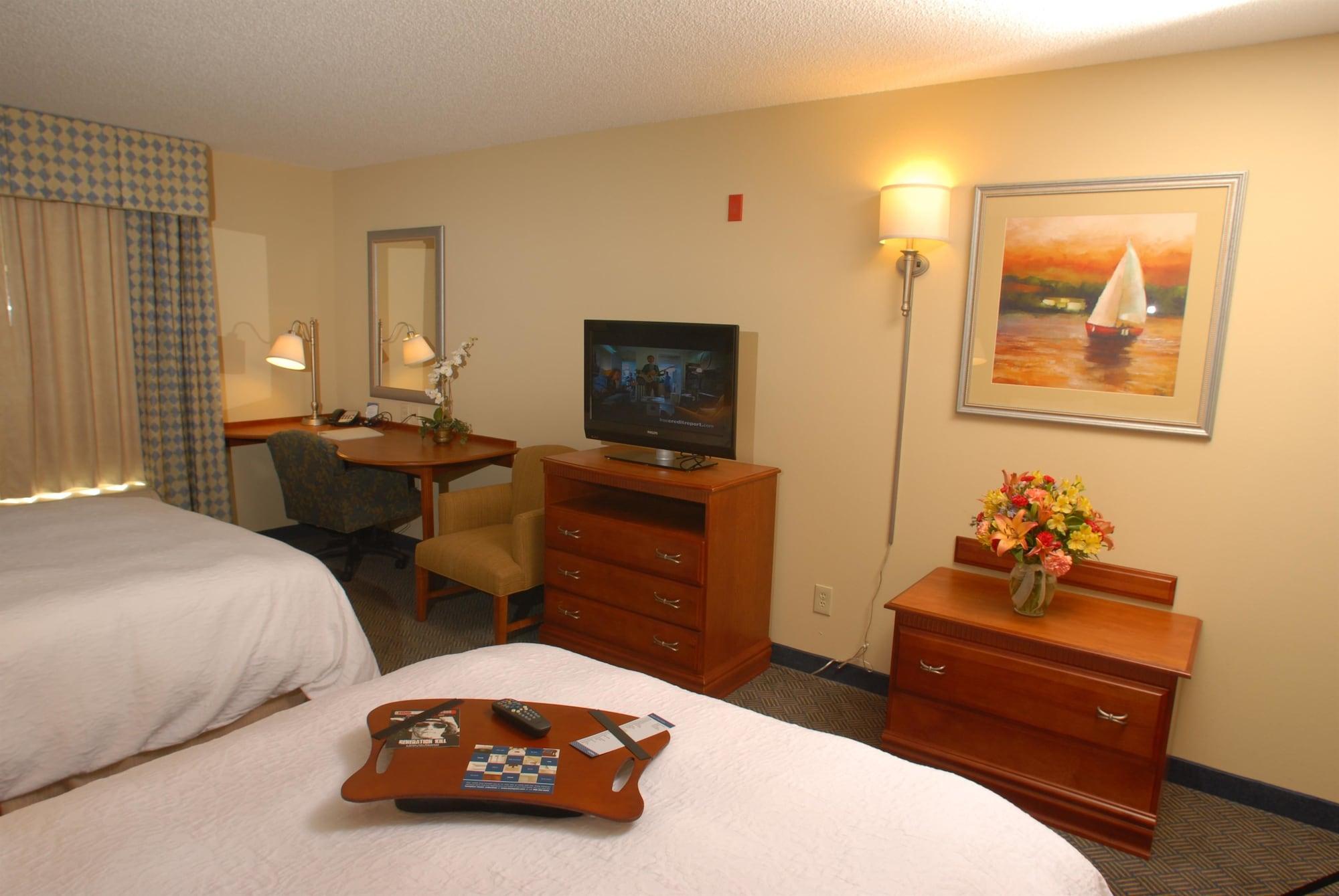 Hampton Inn Gloucester Exteriér fotografie