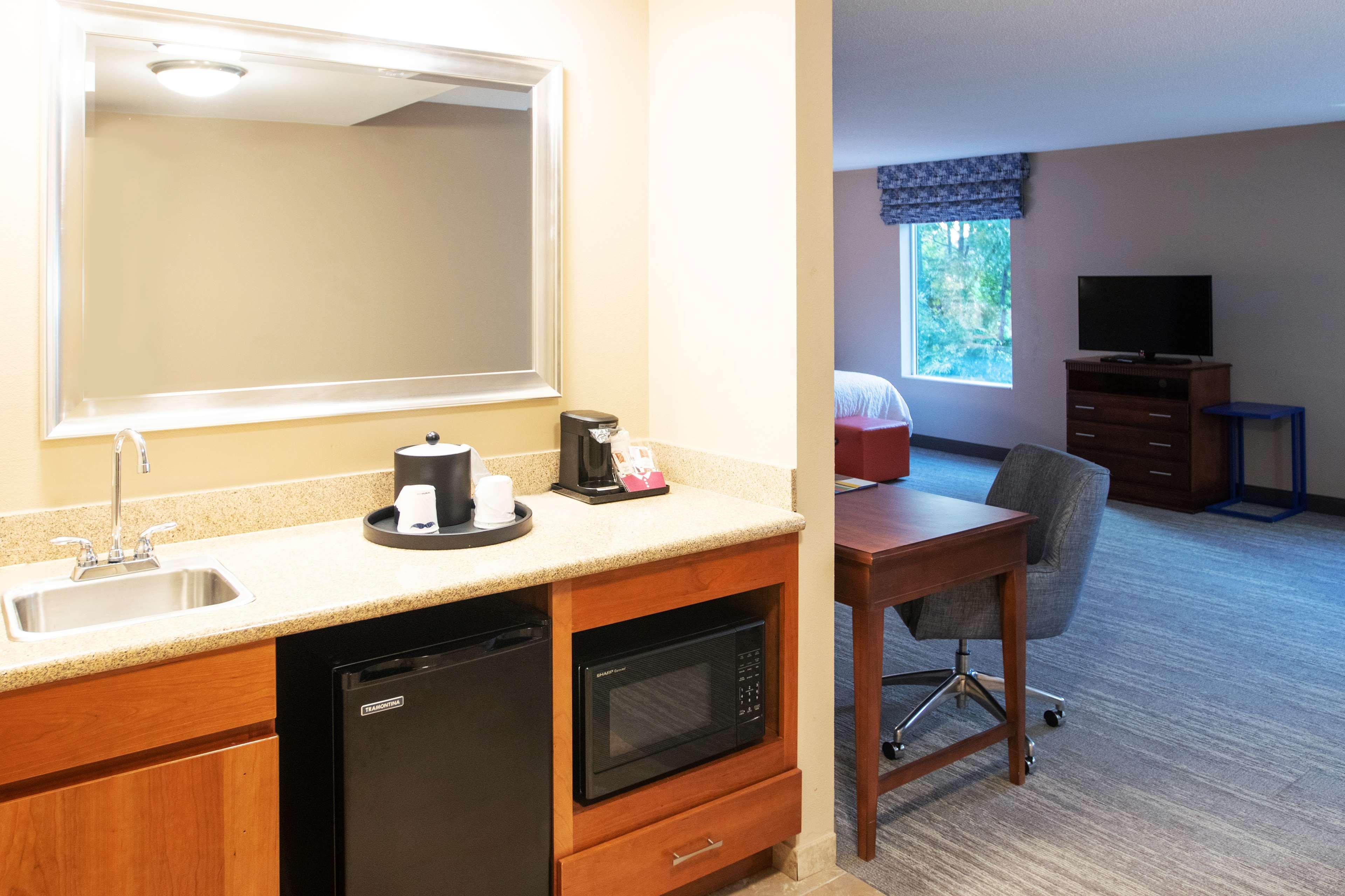 Hampton Inn Gloucester Exteriér fotografie