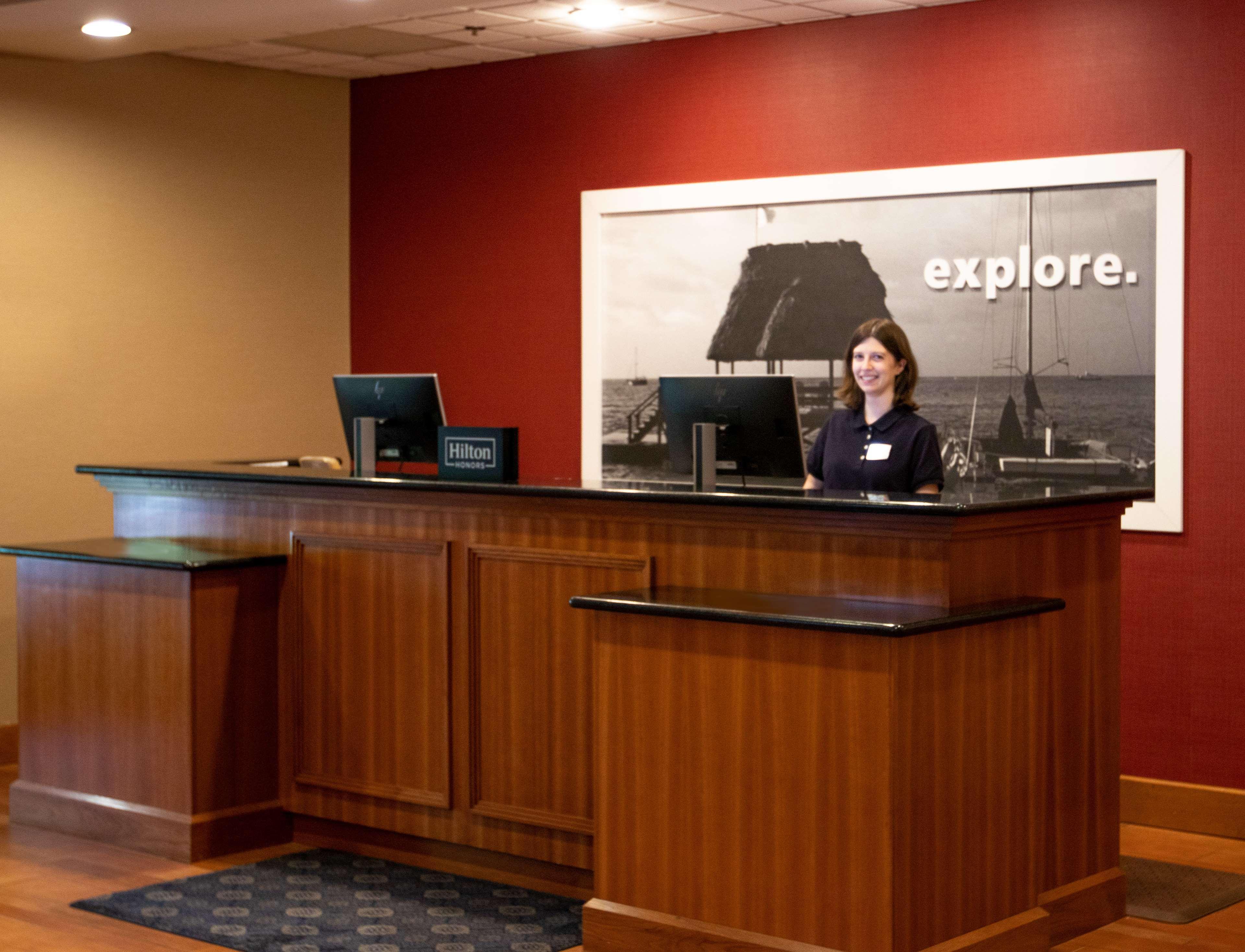 Hampton Inn Gloucester Exteriér fotografie